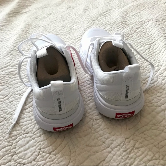 Vans Ultrarange EXO Shoe - Picture 4 of 10